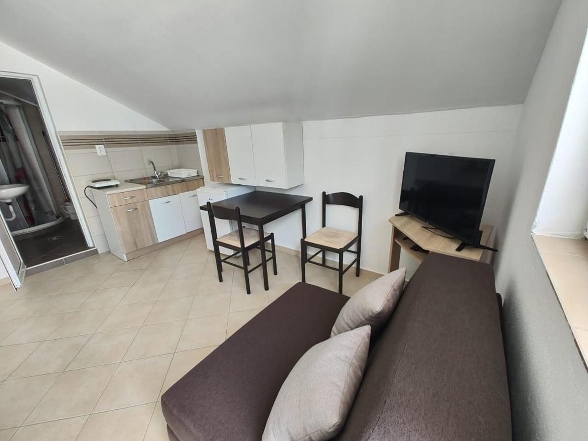 Jovanovic Apartment Тиват Екстериор снимка
