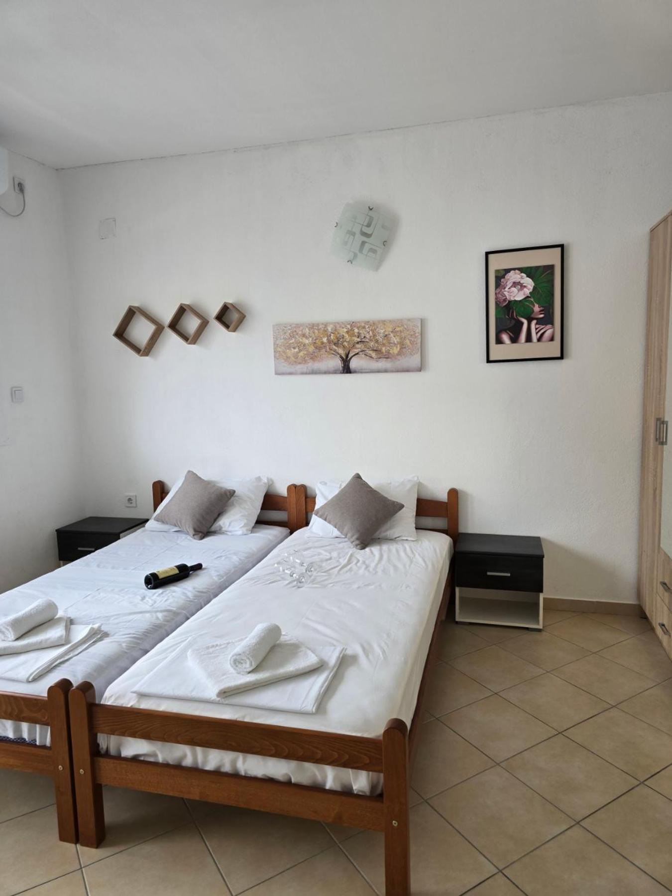 Jovanovic Apartment Тиват Екстериор снимка